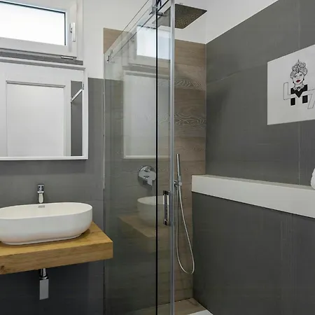 Modern With Pool In Fontane Bianche * Syracuse